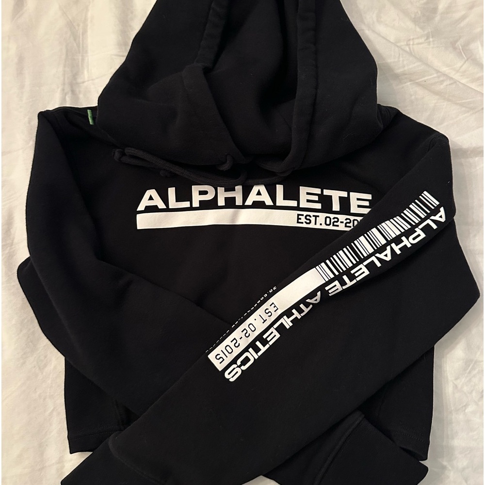 Cropped hoodie black, size small, great condition.